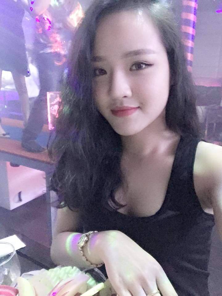 ktv包房男女激情裸乳